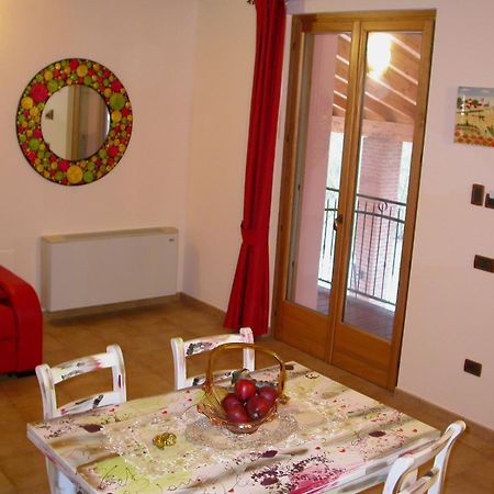 Agriturismo Radamez Monzambano Buitenkant foto